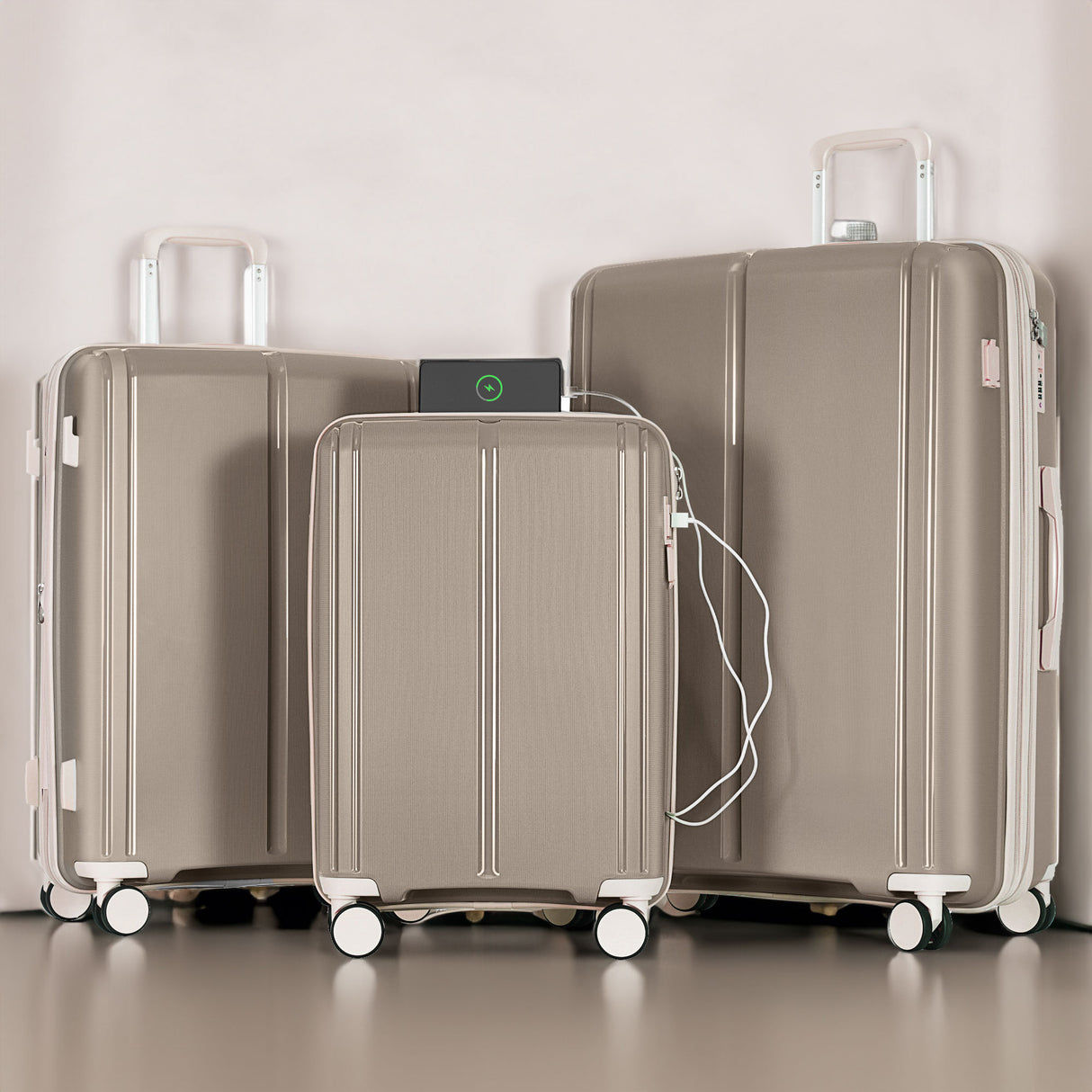 VACAMAMI 3 Piece Suitcase Set 20/24/28 with USB Port  light brown